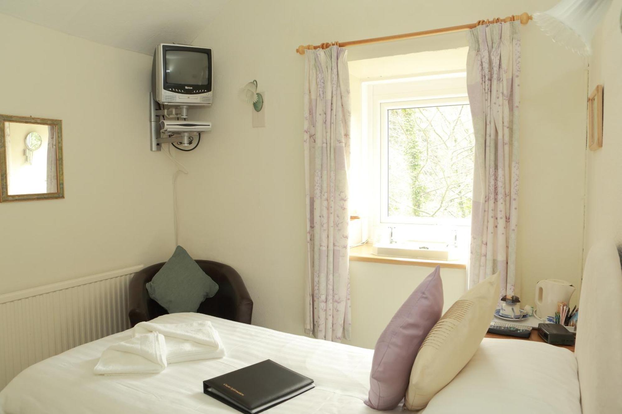 The Dolgoch Bed and Breakfast Bryn-crug Δωμάτιο φωτογραφία